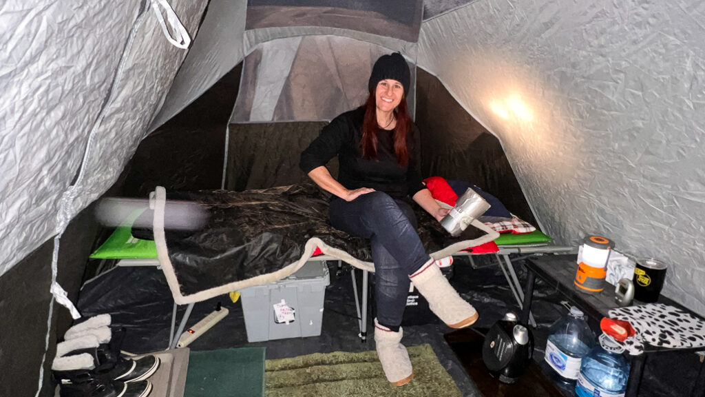 camper christina winter camping-01
