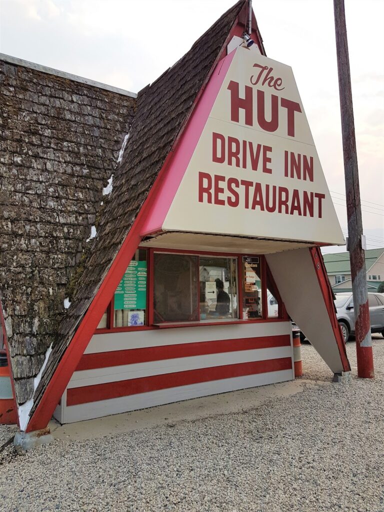 The Hut Drive Inn Restaurant, Nakusp