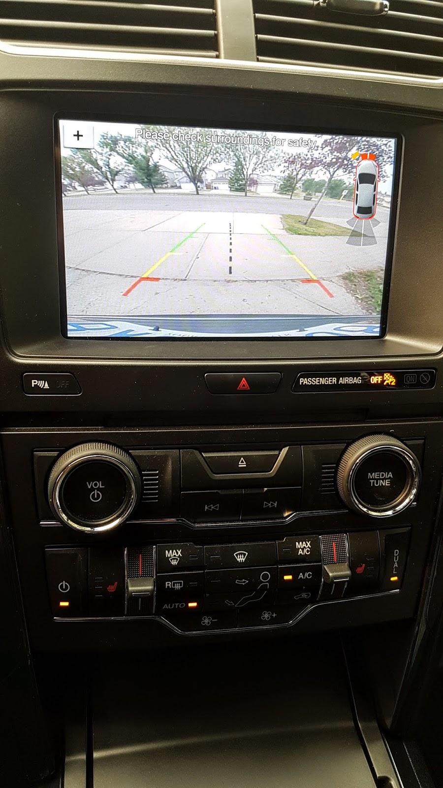 2018 Ford Explorer infotainment system
