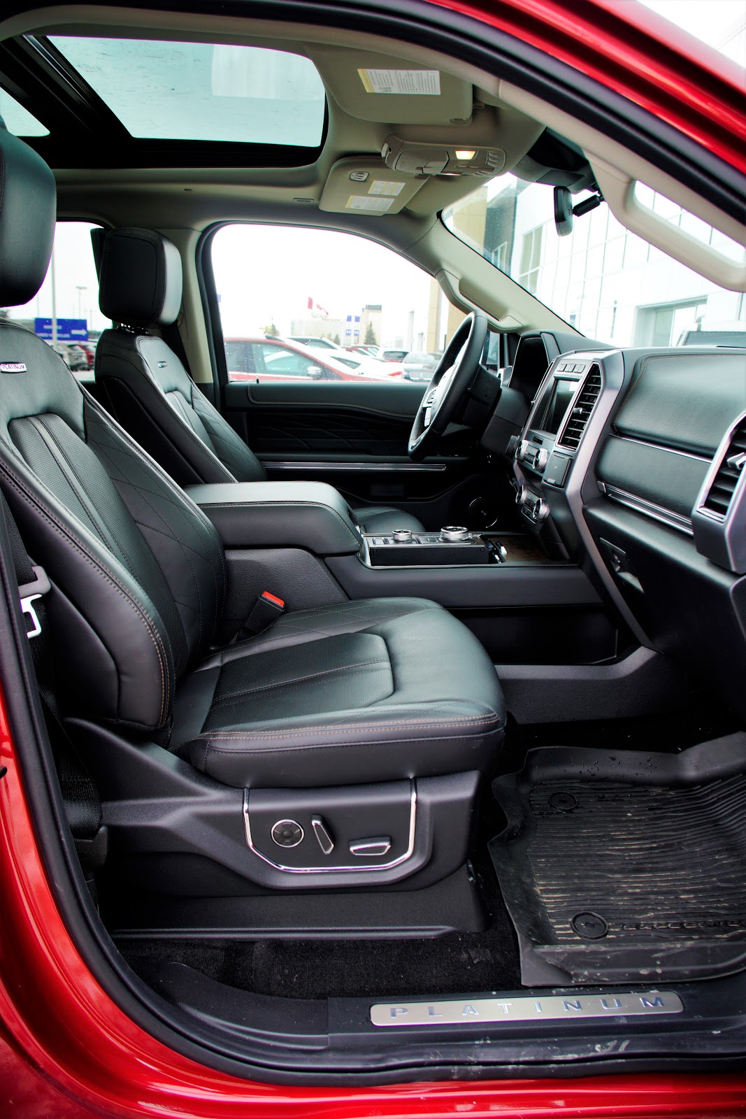 2019 Ford Expedition Platinum cabin