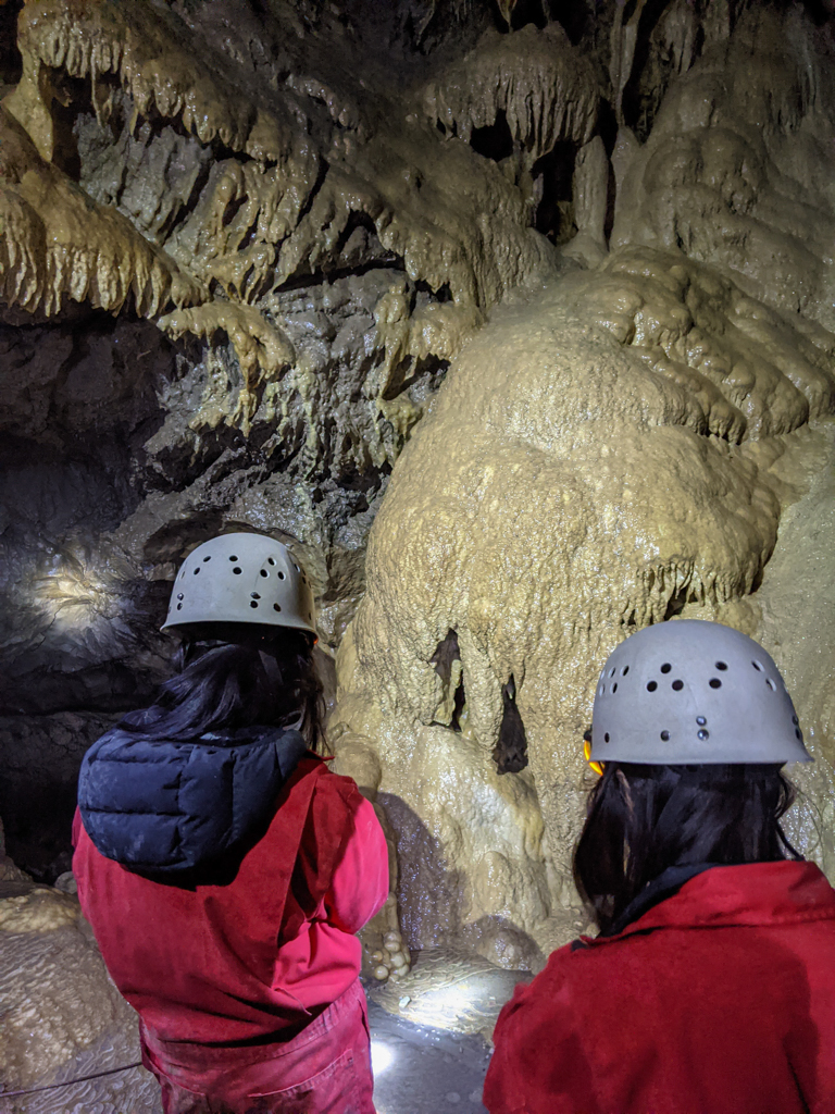 canmore-cave-tours-rsz-03